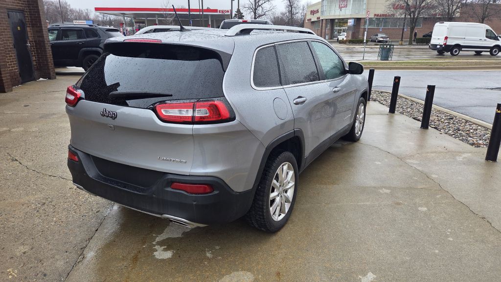 2015 Jeep Cherokee Image 3