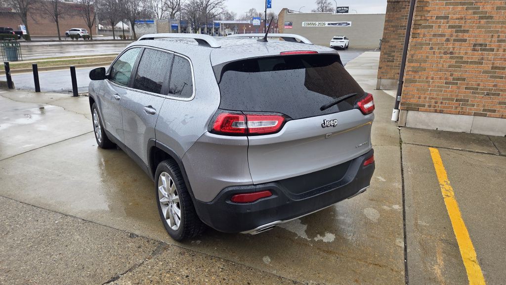 2015 Jeep Cherokee Image 4