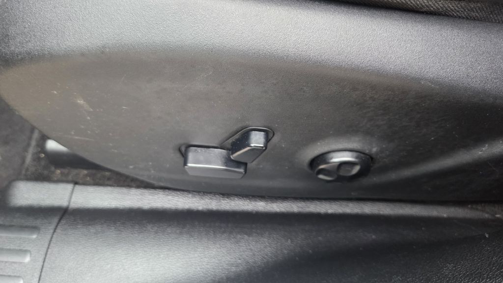 2015 Jeep Cherokee Image 10