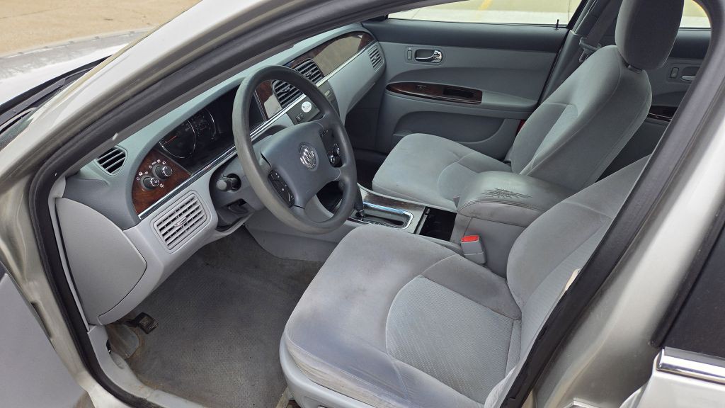 2007 Buick Lacrosse Image 5