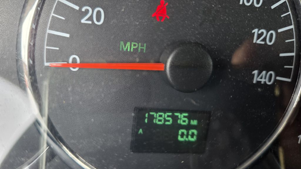 2007 Buick Lacrosse Image 6