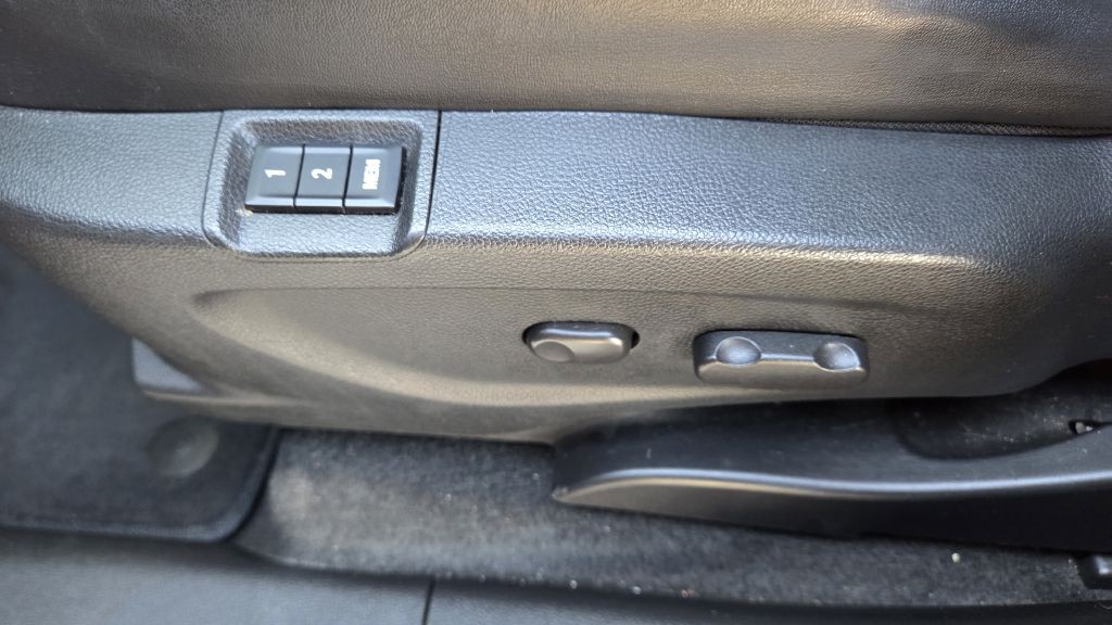 2015 Buick Enclave Image 12