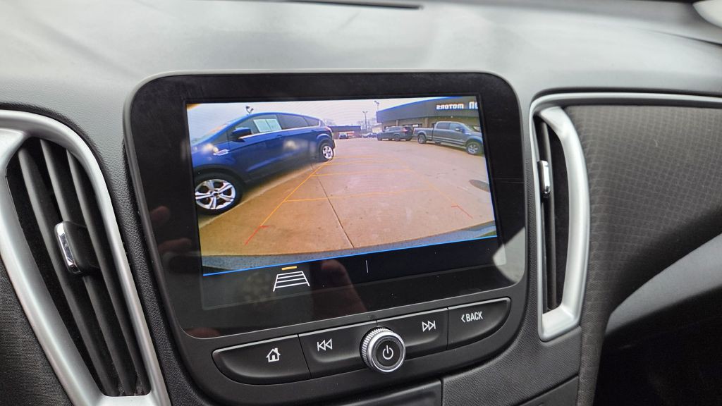 2019 Chevrolet Malibu Image 6