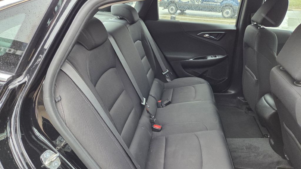 2019 Chevrolet Malibu Image 18