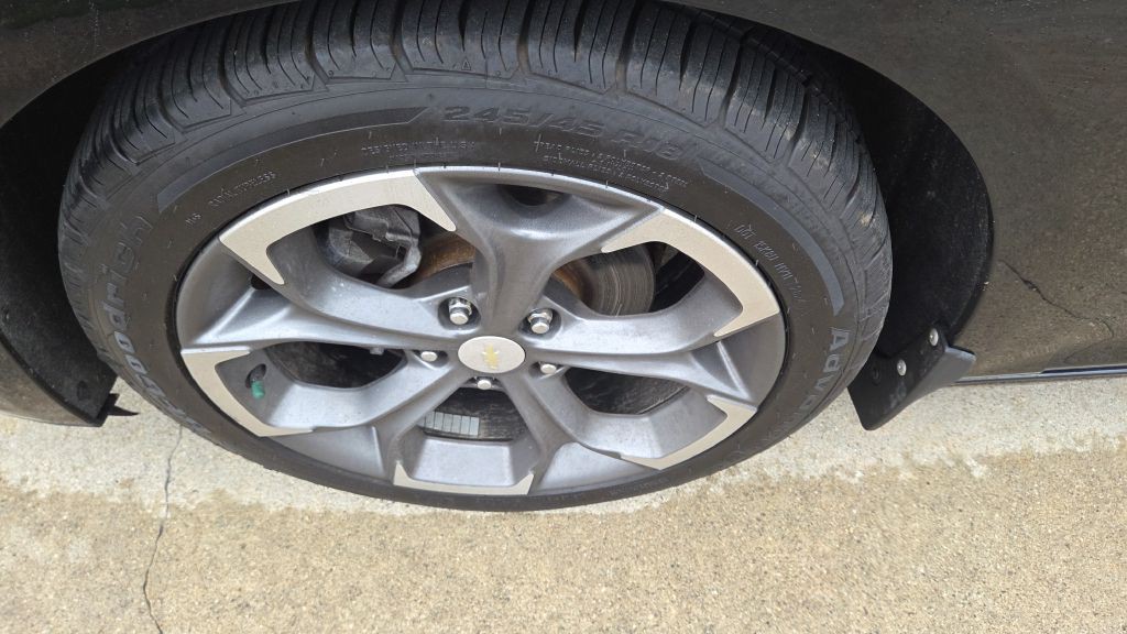 2019 Chevrolet Malibu Image 23