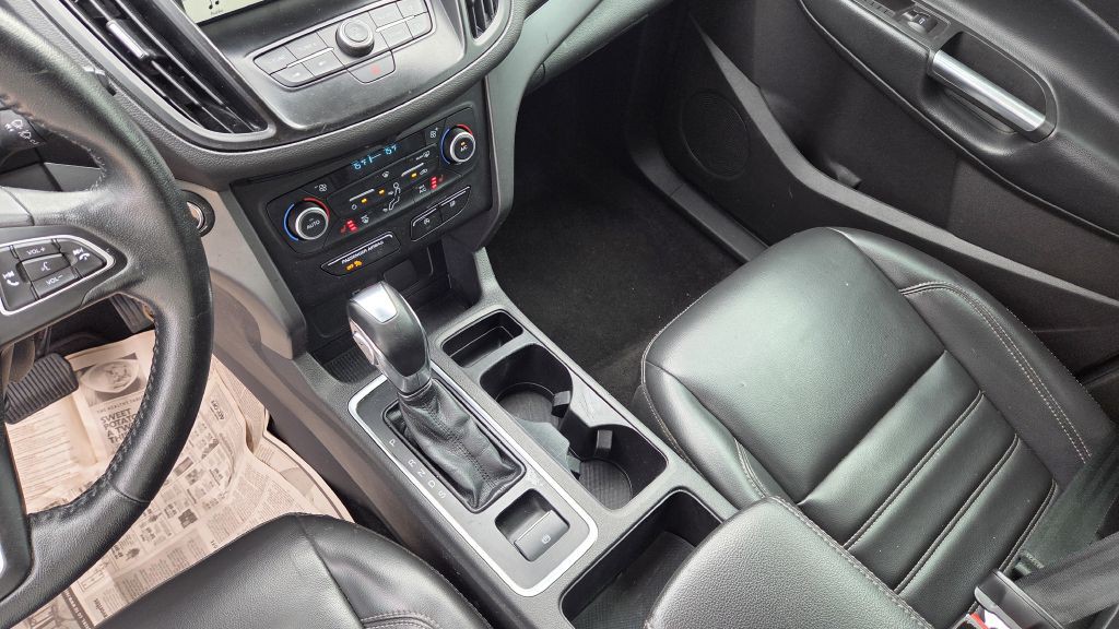 2019 Ford Escape Image 10