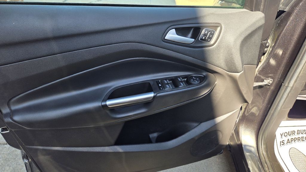 2017 Ford Escape Image 7