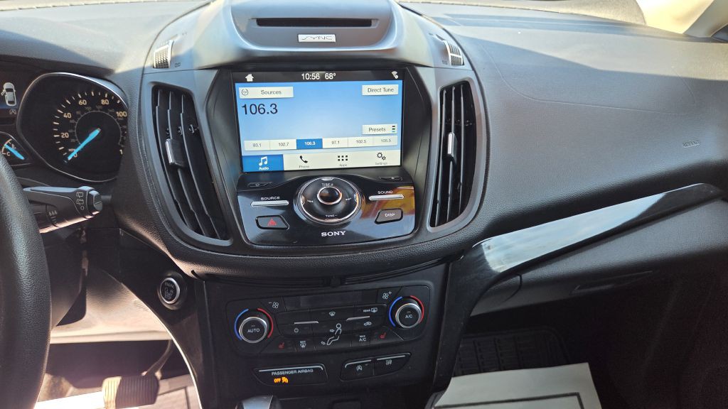 2017 Ford Escape Image 11