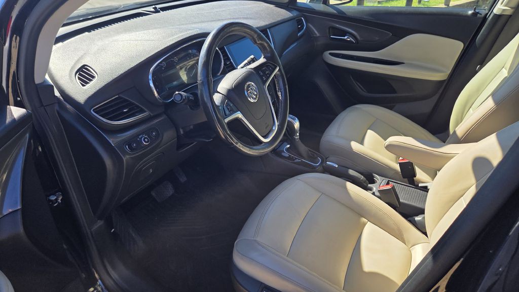 2017 Buick Enclave Image 9