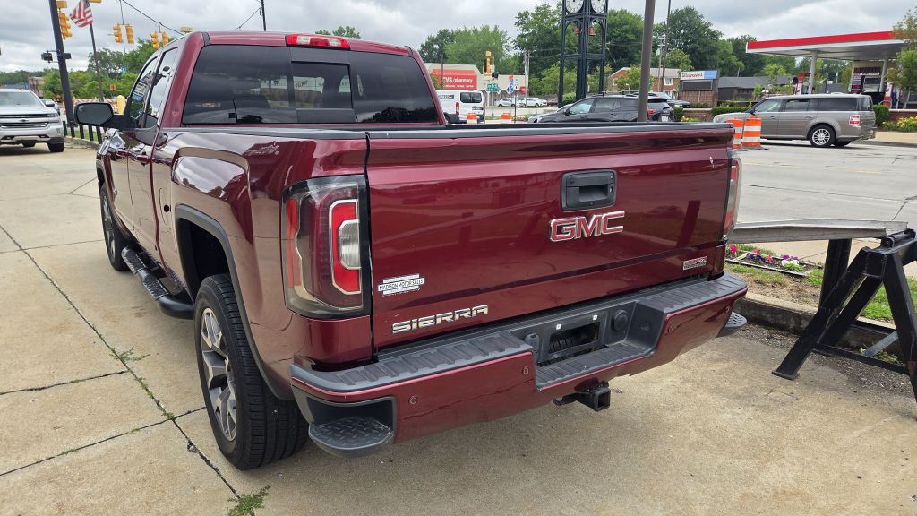 2017 GMC Sierra Image 4