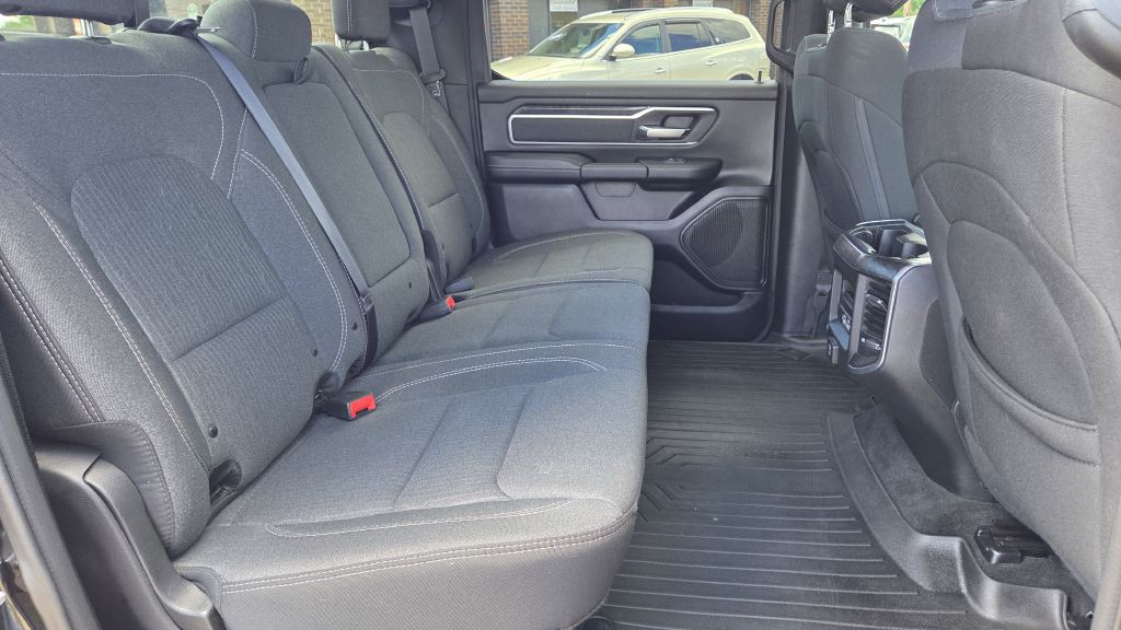 2019 RAM 1500 Image 23