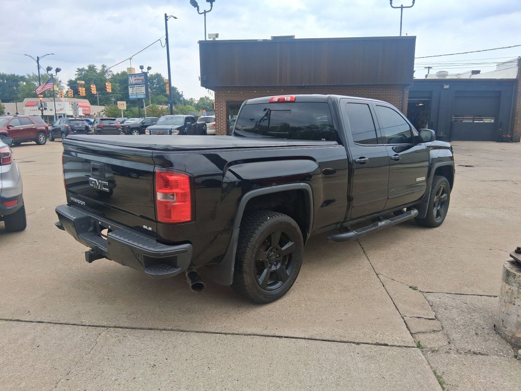 2017 GMC Sierra Image 3