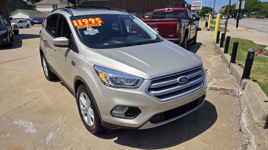 2018 Ford Escape Image 2