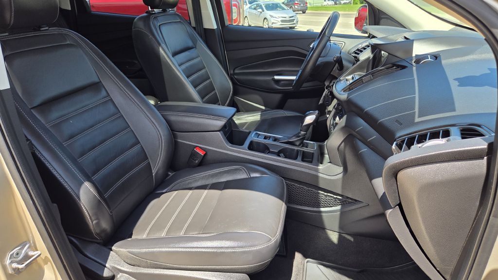 2018 Ford Escape Image 16