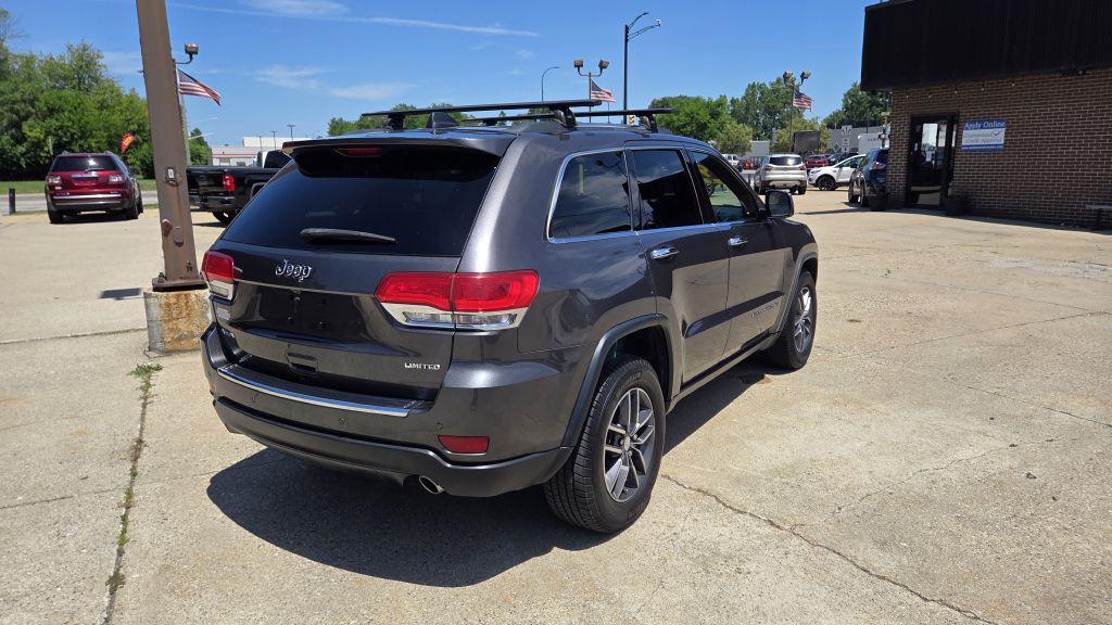 2017 Jeep Grand Cherokee Image 3