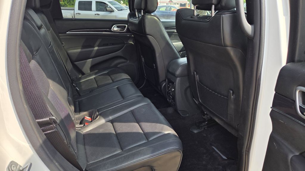 2016 Jeep Grand Cherokee Image 18