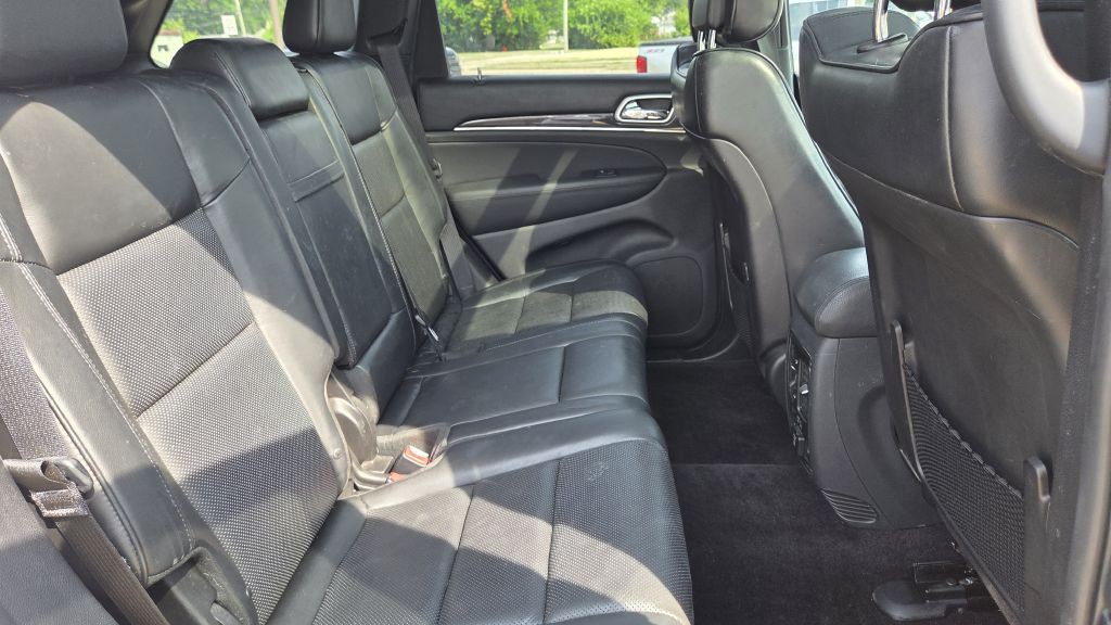 2016 Jeep Grand Cherokee Image 19