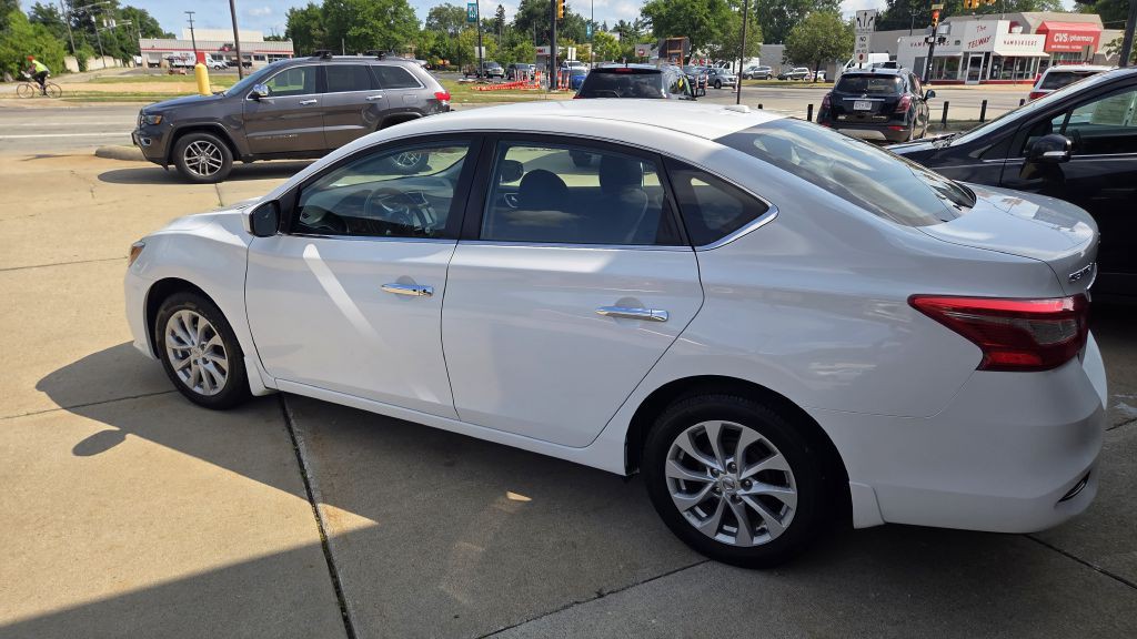2019 Nissan Sentra Image 4