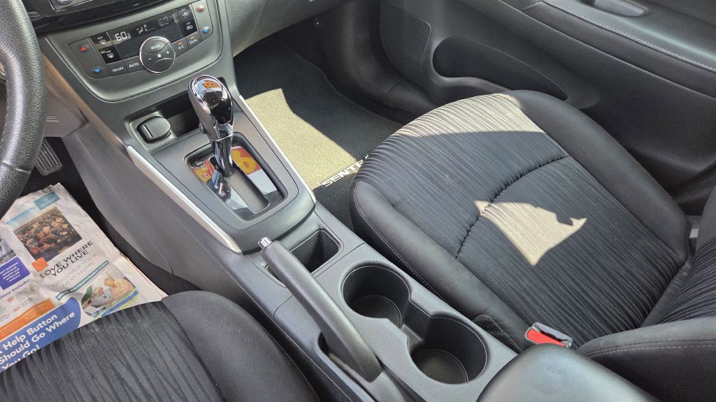 2019 Nissan Sentra Image 11