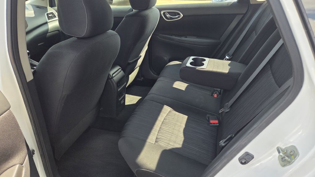 2019 Nissan Sentra Image 18