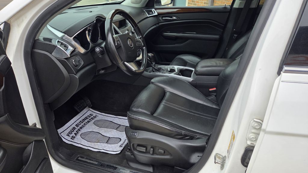2012 Cadillac SRX Image 5