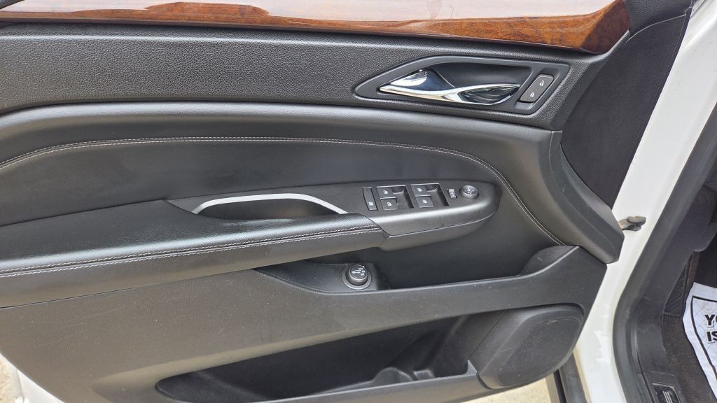 2012 Cadillac SRX Image 6
