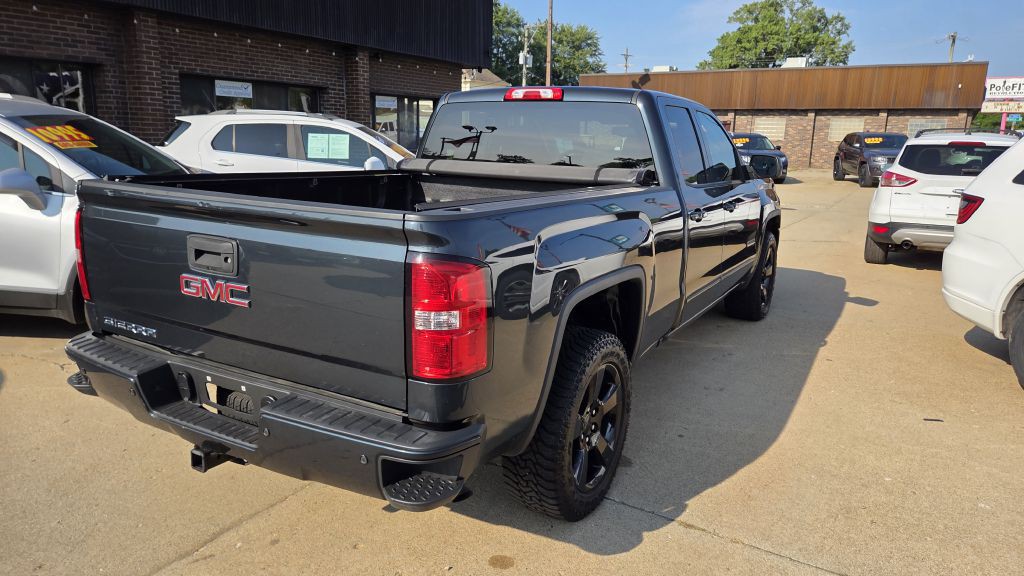 2017 GMC Sierra Image 3