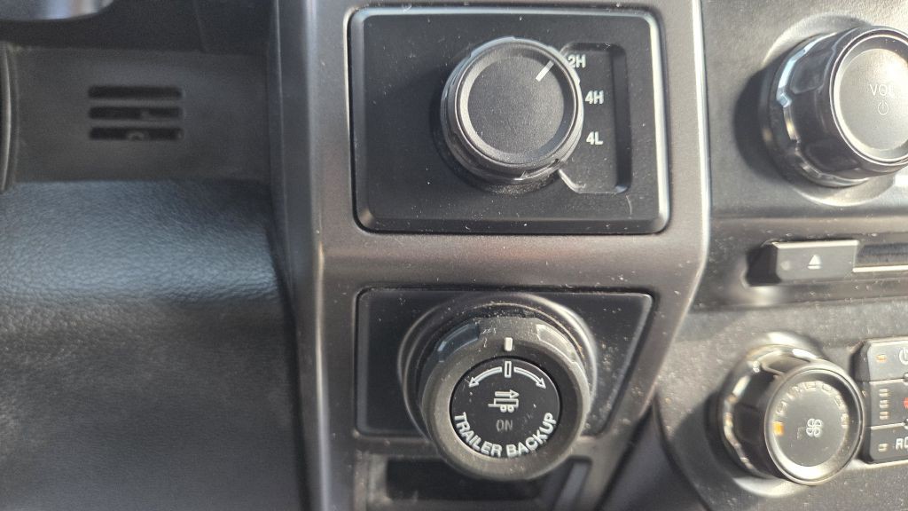 2016 Ford F-150 Image 19