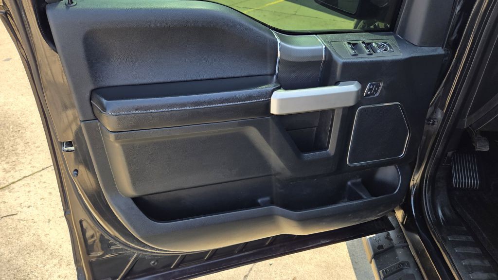 2015 Ford F-150 Image 12