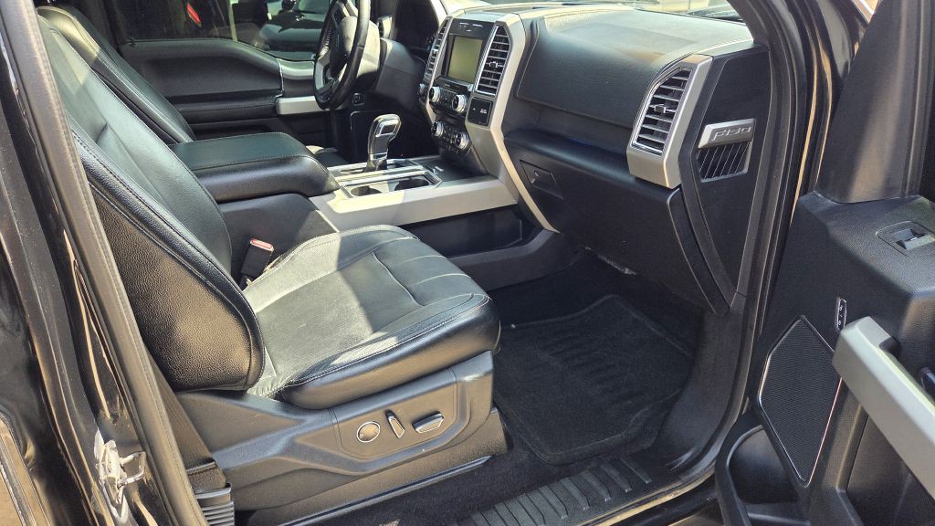 2015 Ford F-150 Image 16