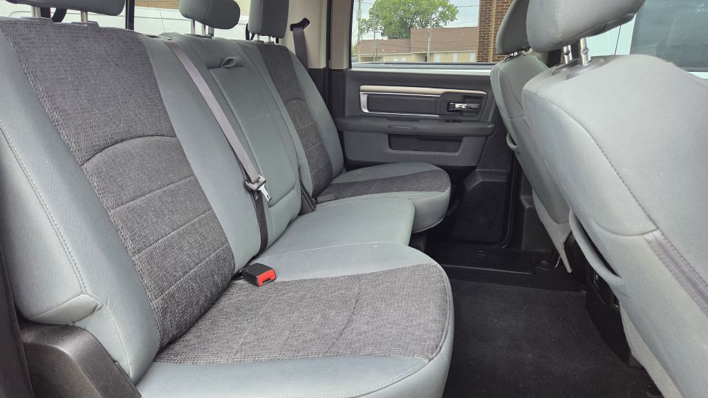 2019 RAM 1500 Image 21