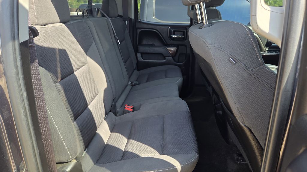 2015 GMC Sierra Image 21