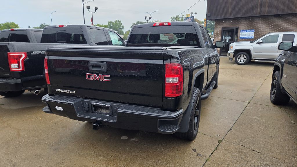 2017 GMC Sierra Image 3