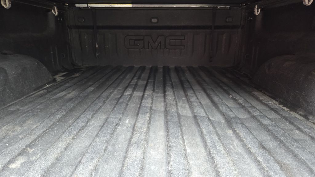 2017 GMC Sierra Image 6