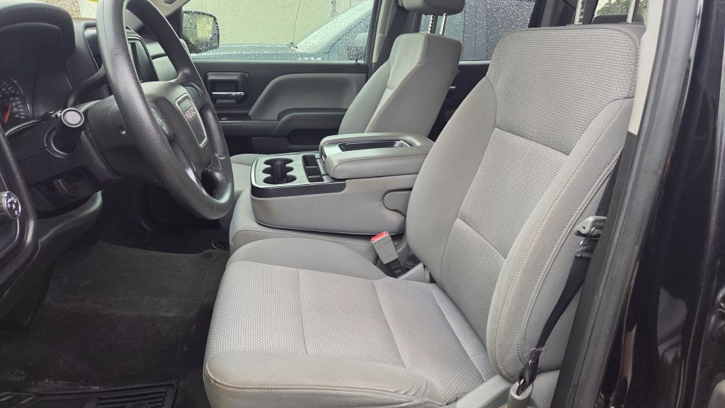 2017 GMC Sierra Image 16