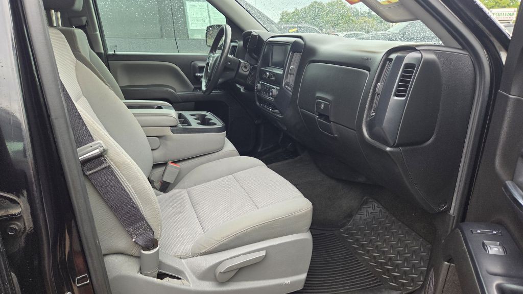 2017 GMC Sierra Image 17
