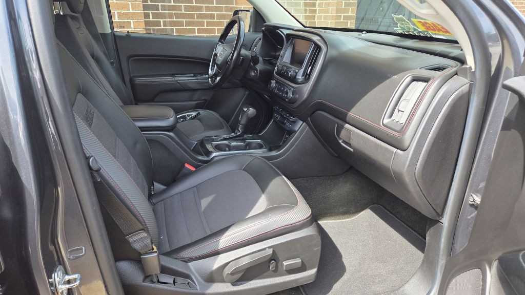 2016 GMC Canyon Image 17