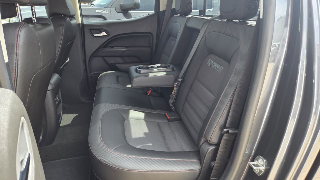 2016 GMC Canyon Image 23