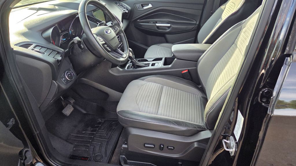 2019 Ford Escape Image 5