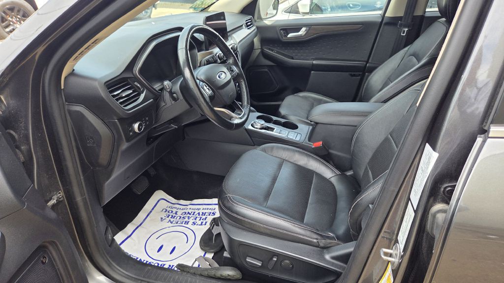 2020 Ford Escape Image 5