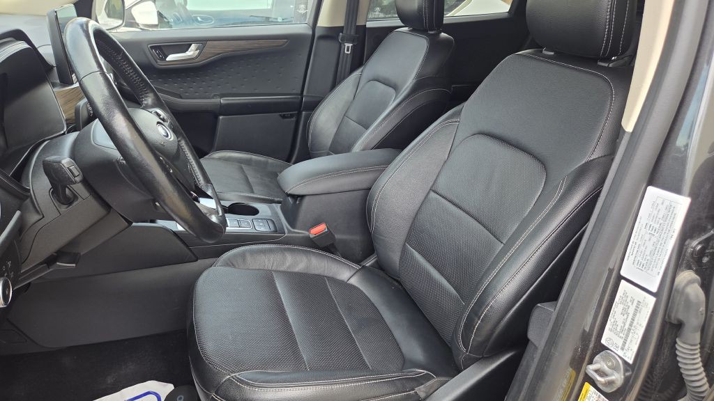 2020 Ford Escape Image 13