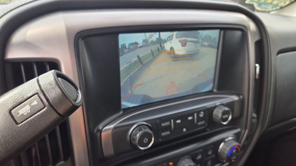 2015 GMC Sierra Image 14