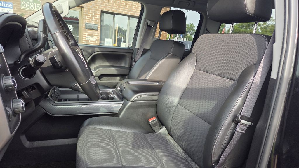 2015 GMC Sierra Image 16