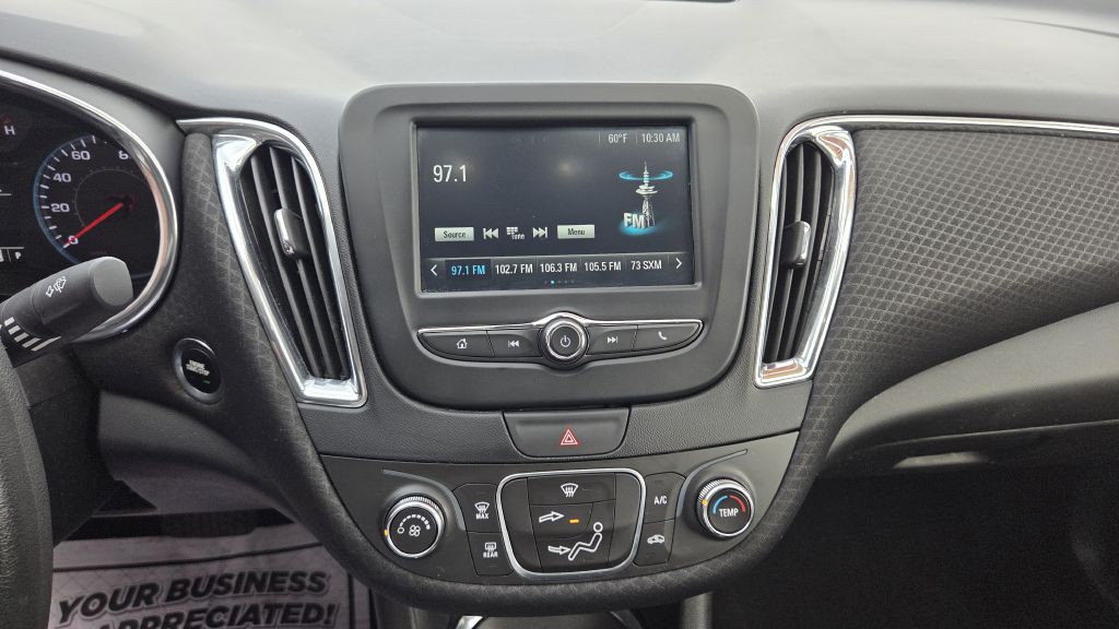 2016 Chevrolet Malibu Image 10
