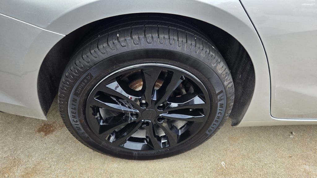2016 Chevrolet Malibu Image 23
