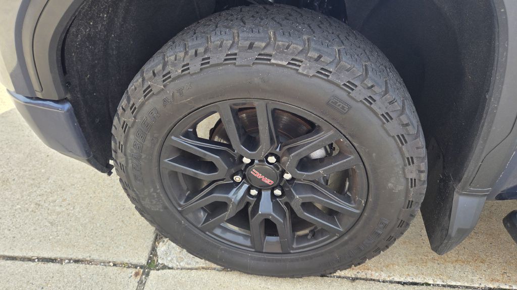 2019 GMC Sierra Image 25