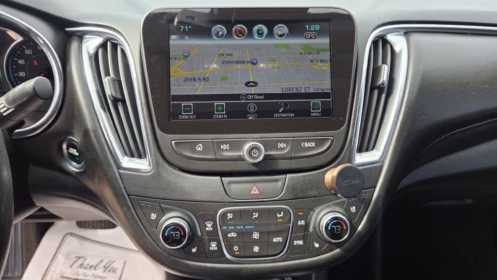 2018 Chevrolet Malibu Image 11