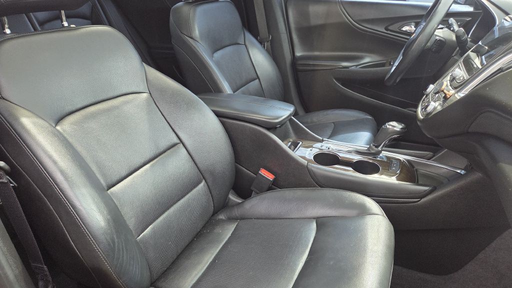 2018 Chevrolet Malibu Image 15