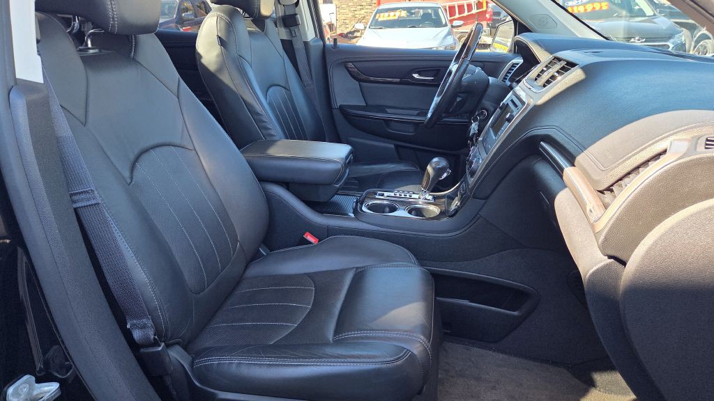 2015 GMC Acadia Image 15