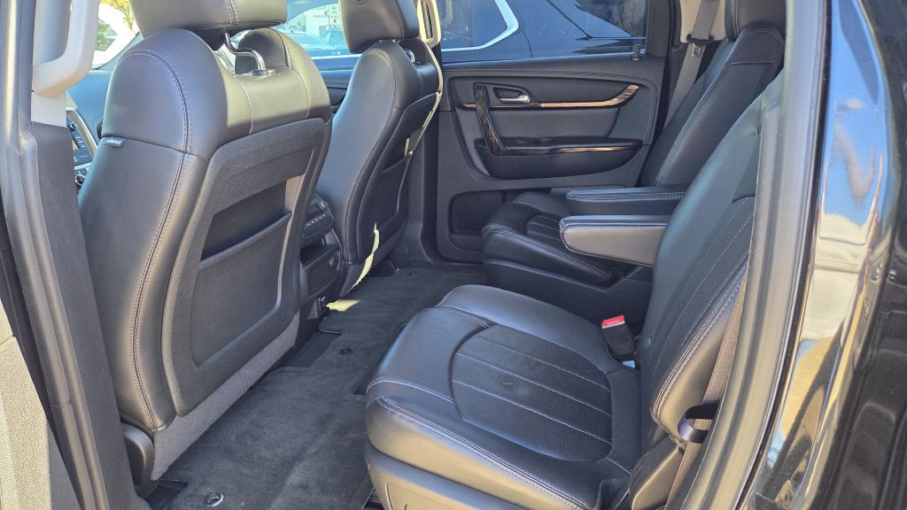 2015 GMC Acadia Image 19